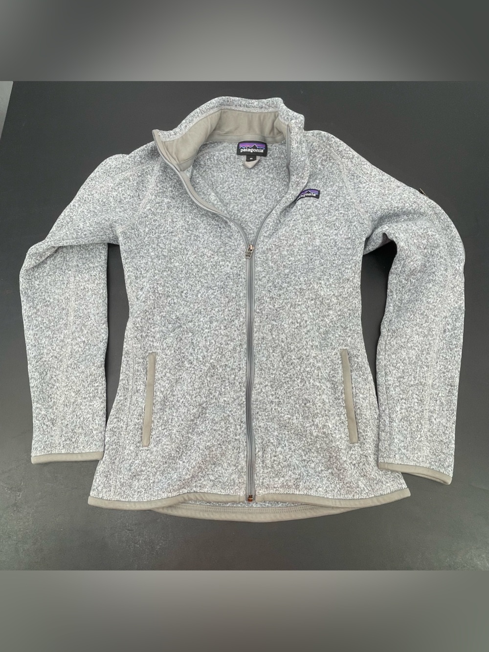 ⭐️Patagonia Light Gray Sherpa Fleece Pullover